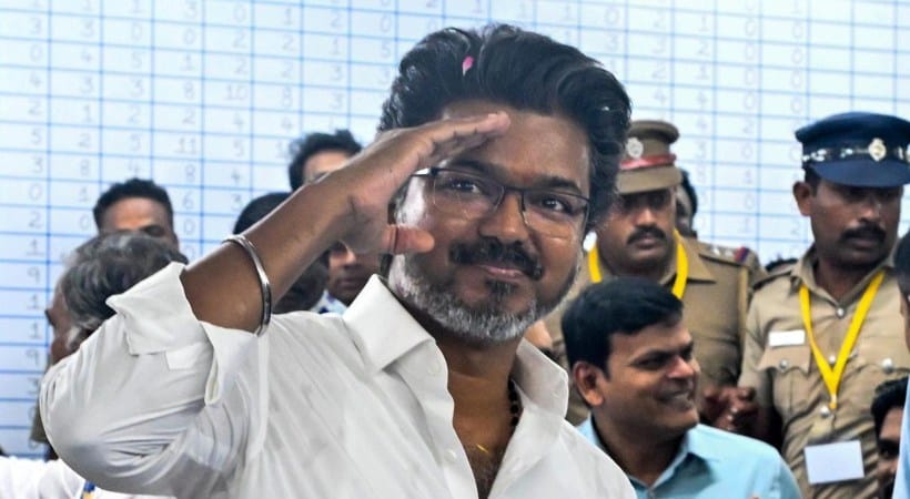 തമിഴ്നാട് ഭരണം: വിജയ് കിരീടം ചൂടുമോ? കോൺഗ്രസുമായി നിർണായക ചർച്ചകൾക്ക് സാധ്യത