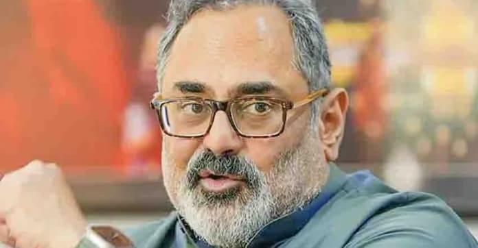 വീര്യം കുറഞ്ഞ മദ്യത്തിന്റെ നികുതി കുറയ്ക്കാനുള്ള നീക്കം യുവാക്കളെ ലഹരിയിലേക്ക് തള്ളിവിടും രാജീവ് ചന്ദ്രശേഖര്
